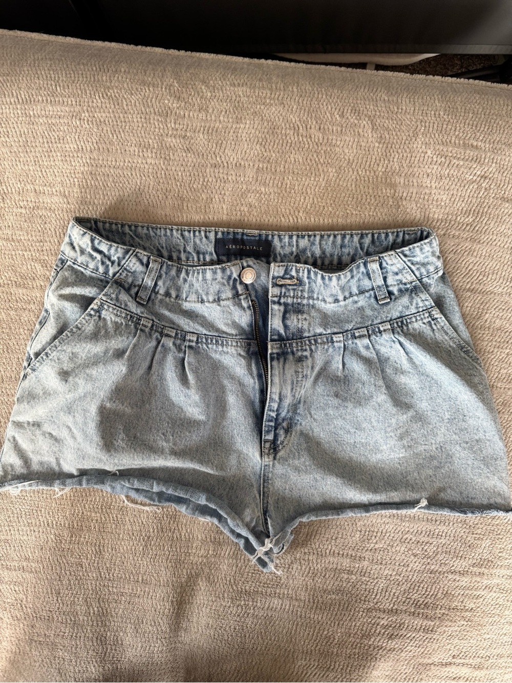 Aeropostale Washed Light Blue Denim High-Rise Women's Shorts